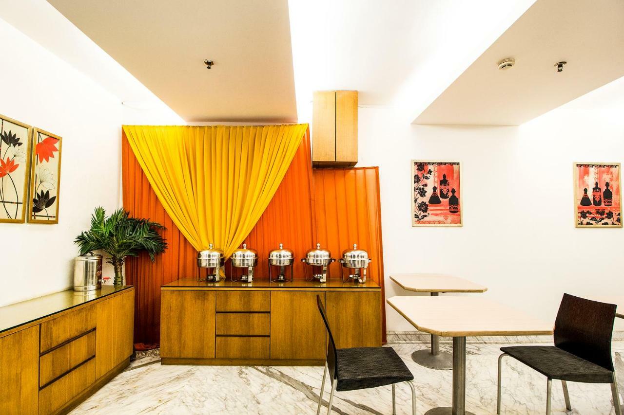 Fabhotel Raj Darbar Гургаон Екстериор снимка